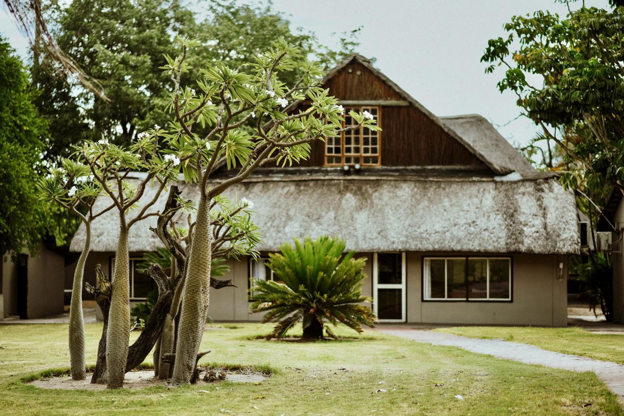 Unyati Safari Lodge Hectorspruit Esterno foto